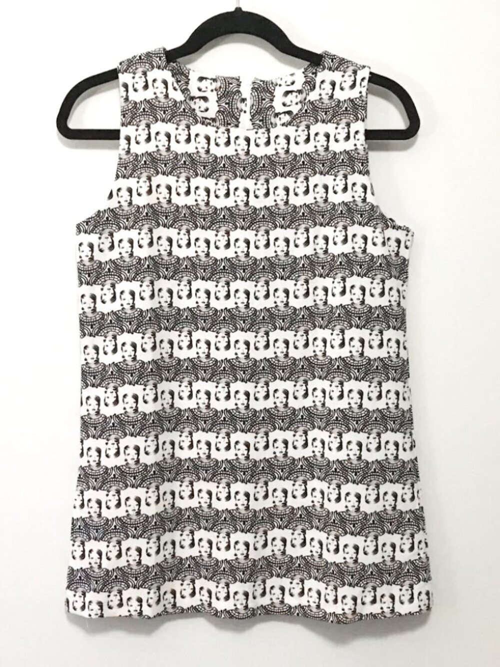 Retro Handmade Twiggy Portrait Graphic Sleeveless Mod Pop Art Top